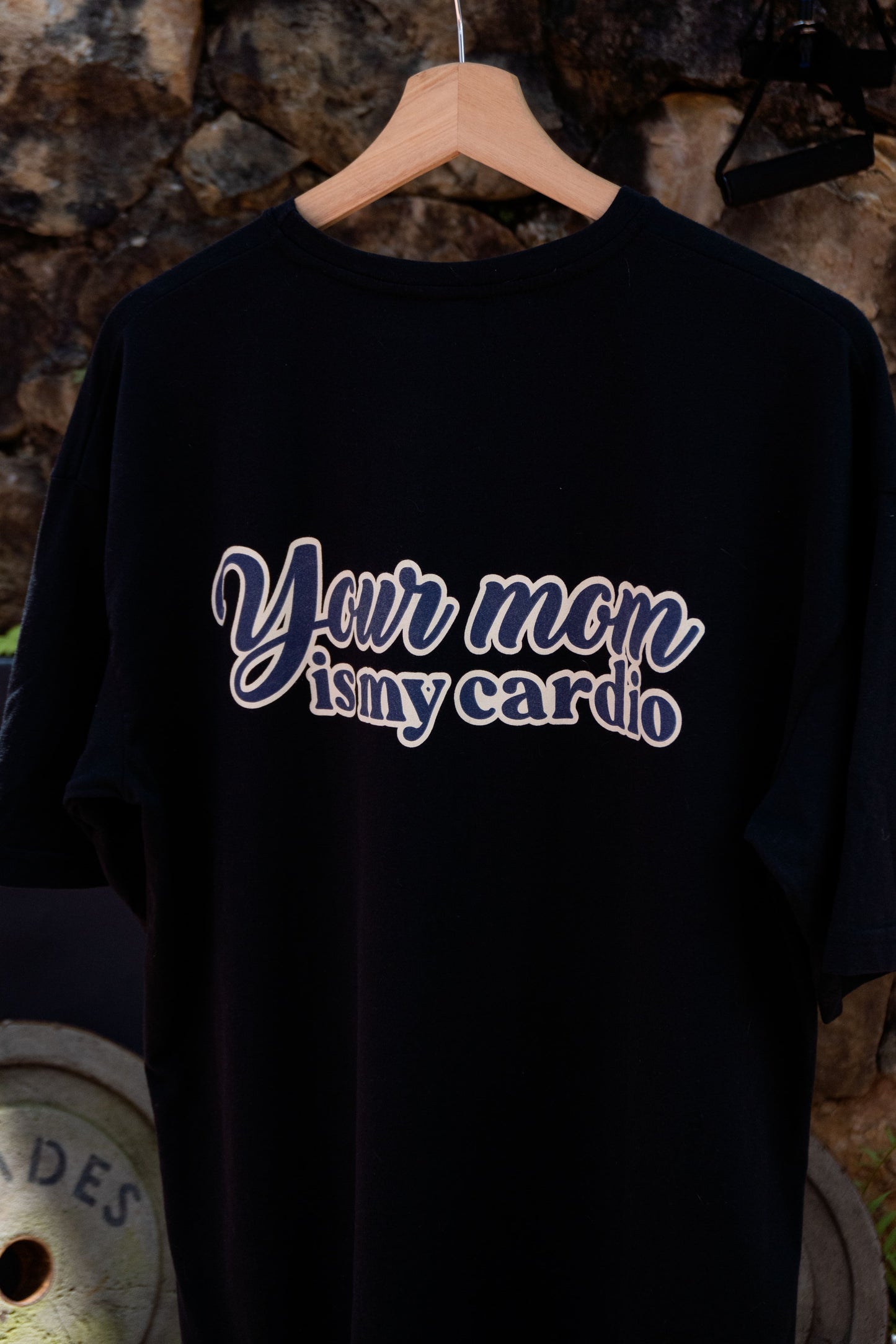 Oversized T-Shirt 'Your mom is my cardio'
